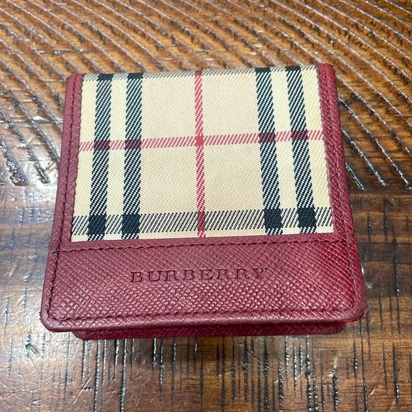 Burberry Accessories - BURBERRY Vintage Check Jewelry/Coin Wallet